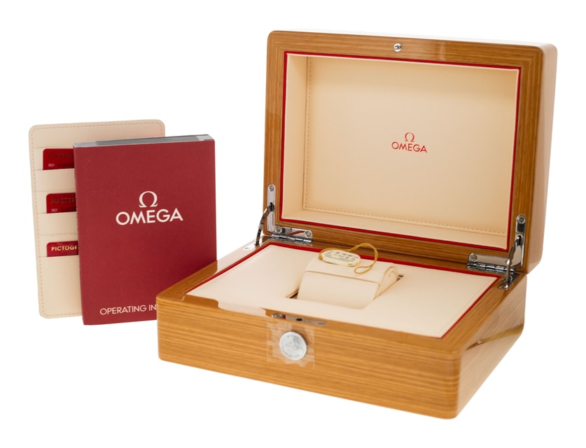 Omega Planet Ocean 215.90.44.21.99.001 Image 5